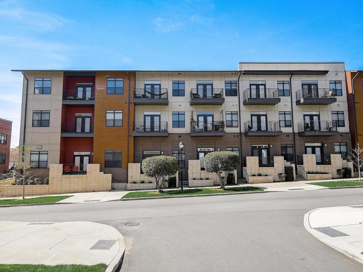 Frontdesk Village At Commonwealth Apts Plaza Midwood Apartamento Charlotte